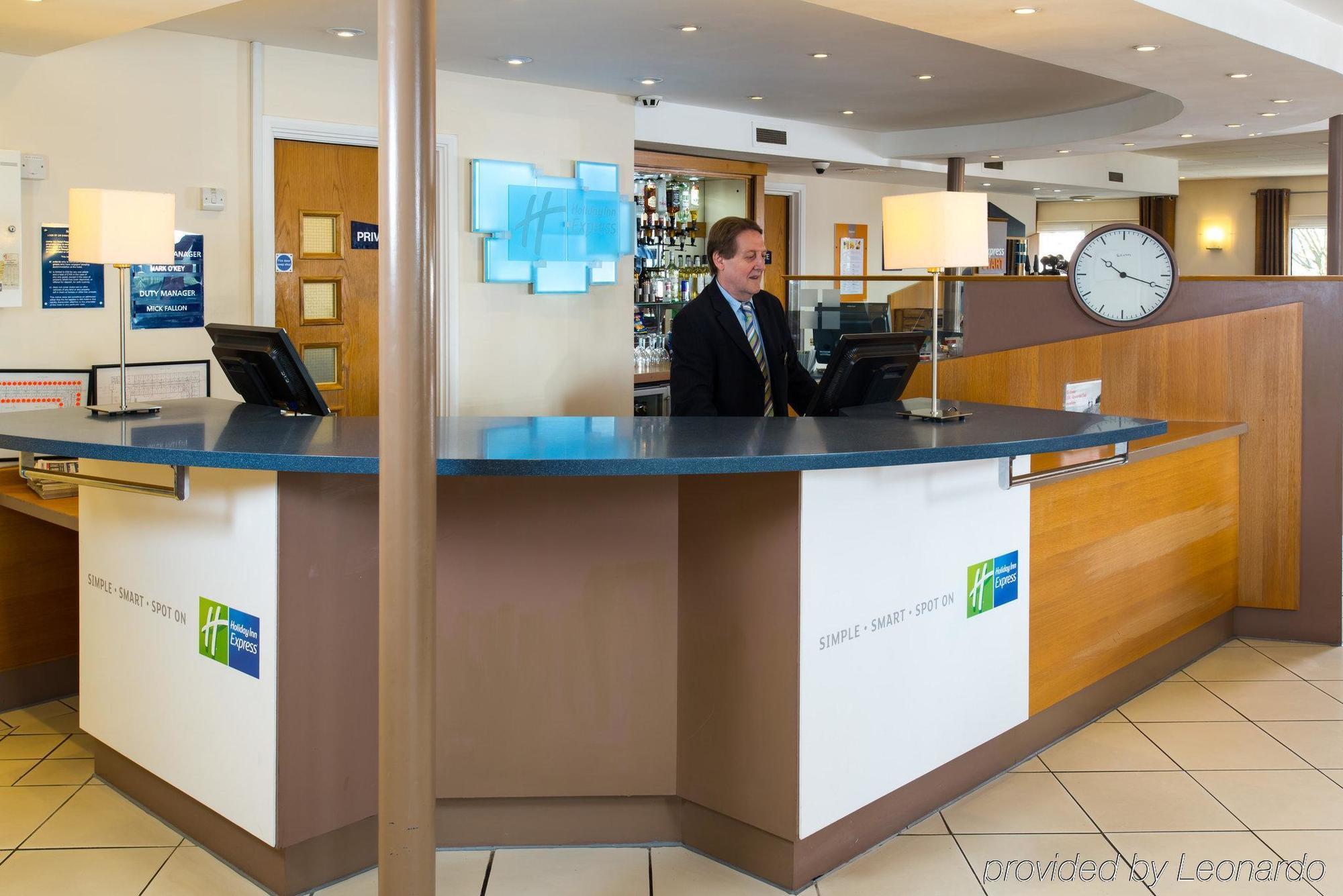 Holiday Inn Express Peterborough By Ihg Εξωτερικό φωτογραφία
